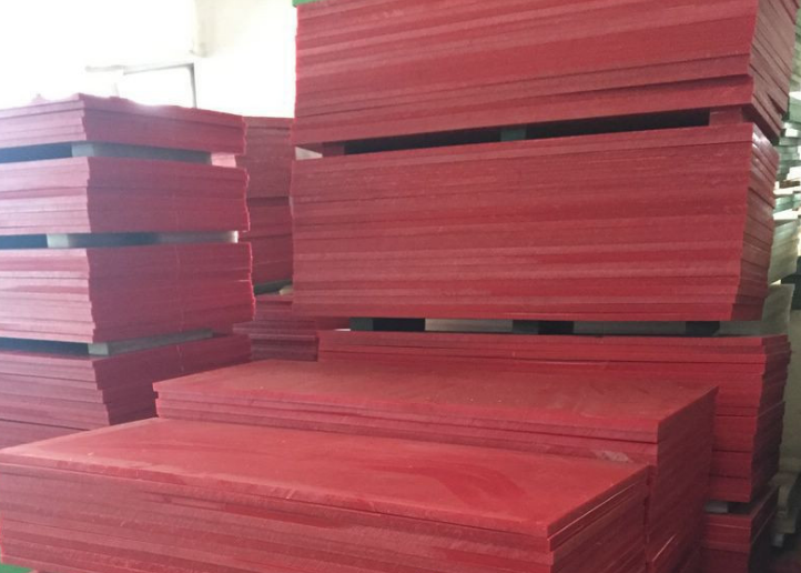 2021年供应红色A级PP斩板，裁断机垫板，塑胶板，冲床板25mm